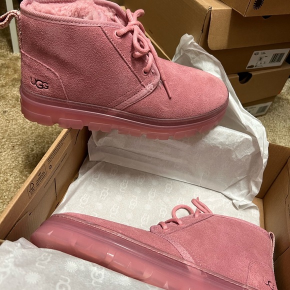 Ugg neumel - Picture 3 of 4